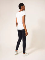 Load image into Gallery viewer, WHITE STUFF - Amelia skinny leg jeans

